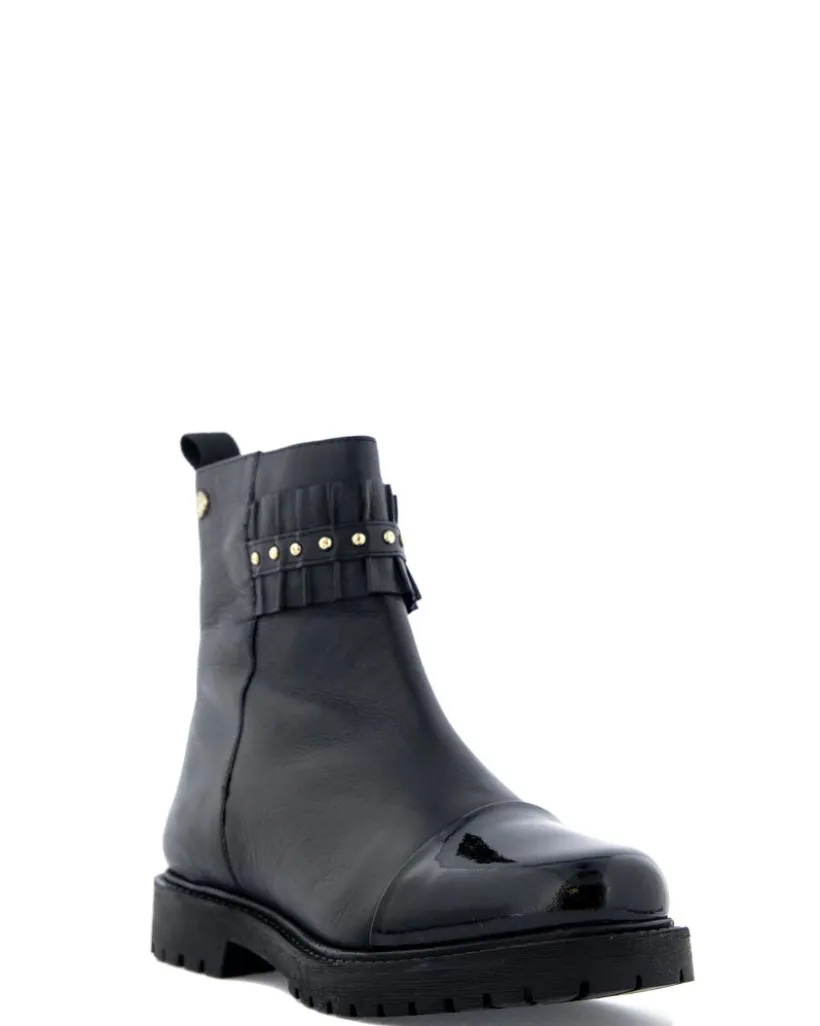 Copenhagen Shoes Keep Faith