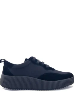 Ella of Sweden Sneaker