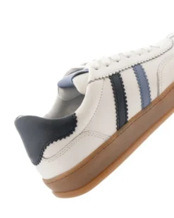 Ella of Sweden Sneaker