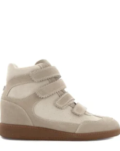Steve Madden Mustang