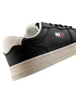 Tommy Hilfiger The Greenwich Leather