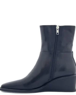 Vagabond Shoemakers Aino