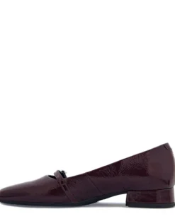 Vagabond Shoemakers Debbi