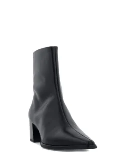 Vagabond Shoemakers Giselle